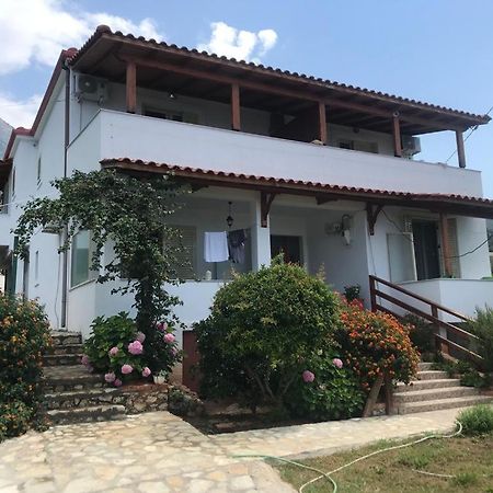 Xheko Rooms Dhërmi Екстериор снимка